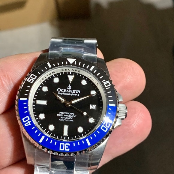 Oceaneva Deep Marine Explorer II Watch Automatic - Picture 14 of 16
